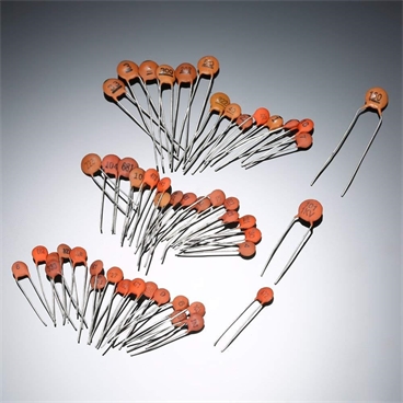 1pF~100nF 50V Low Voltage DIP Ceramic Disc Capacitors